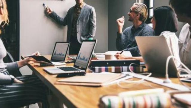 List Three Things You Should Look for When Hiring a Tax Professional